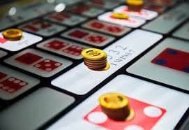 Tampilan antarmuka aplikasi maluku4d menampilkan menu sportsbook dan live casino